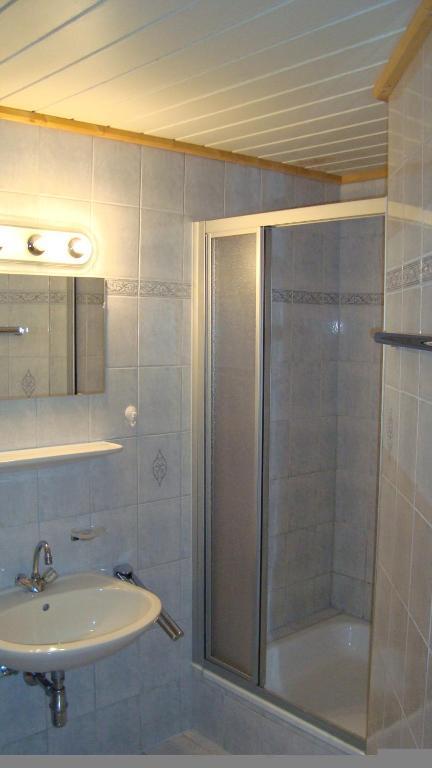 Gasthaus Falbesoner Apartamento Gschnitz Quarto foto