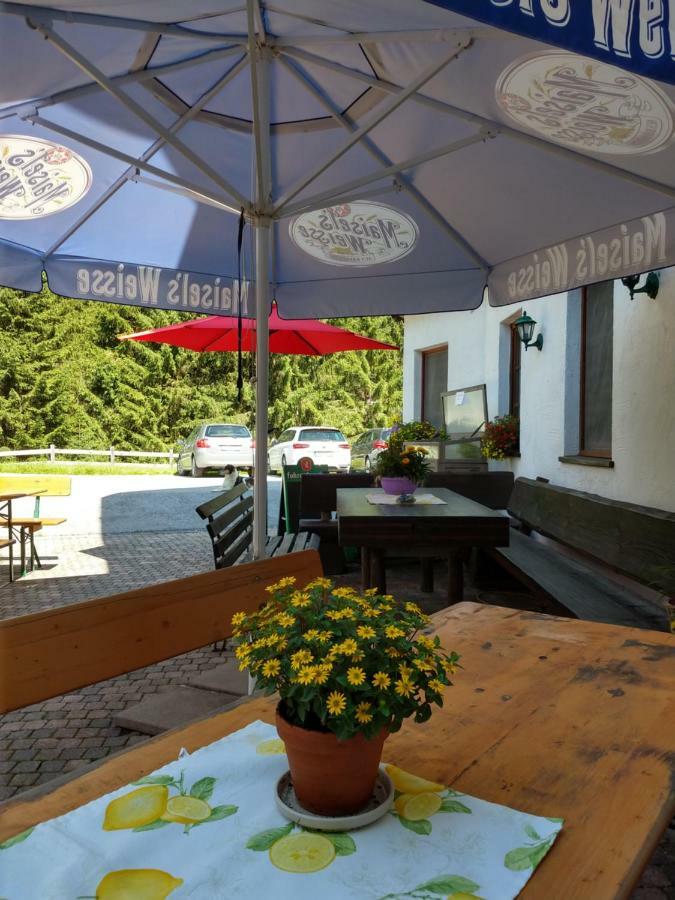 Gasthaus Falbesoner Apartamento Gschnitz Exterior foto